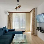 Gondola Lift Apartment *