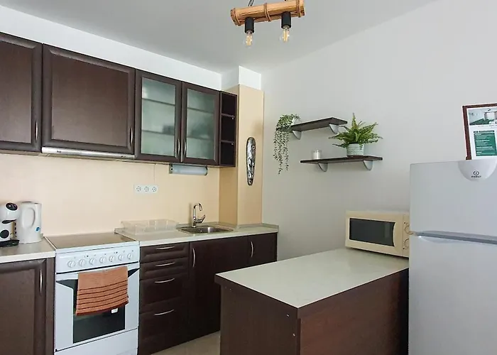 Apartment Gondola Lift *